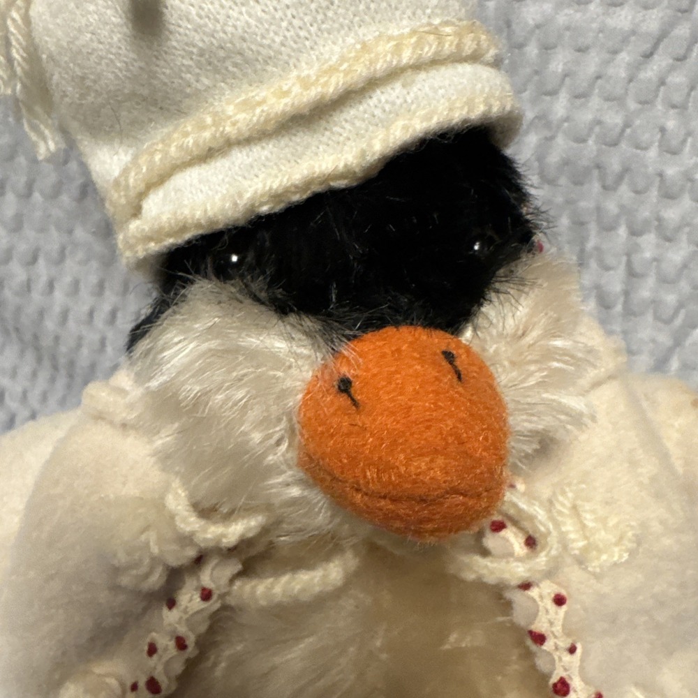 Hallmark Bunnies By The Bay Penguin Plush Rumpa Tumtum‎ Jolly Ice 2002 Stuffed - Picture 2 of 9